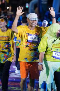 BIB: 4154, 4226
                            <button type="button" onclick="openModal(26234336)" class="btn btn-primary btn-sm float-right btn-popup" data-toggle="modal" data-target=".modal-high-quality">
                        <i class="fas fa-shopping-cart"></i> Add to Cart
                    </button>
                                            <button type="button" onclick="isThisMe(26234336, true)" class="btn btn-success btn-sm float-right btn-popup btn-isme hidden" data-toggle="tooltip" data-placement="bottom" title="นี่คือรูปของคุณใช่ไหม คลิกที่นี่เพื่อเอาเข้าอัลบั้ม">
                        <i class="fas fa-plus"></i> Add to album
                    </button>
                    <button type="button" onclick="isThisMe(26234336, false)" class="btn btn-warning btn-sm float-right btn-popup btn-isnotme hidden">
                        <i class="fas fa-ban"></i> Remove from album
                    </button>